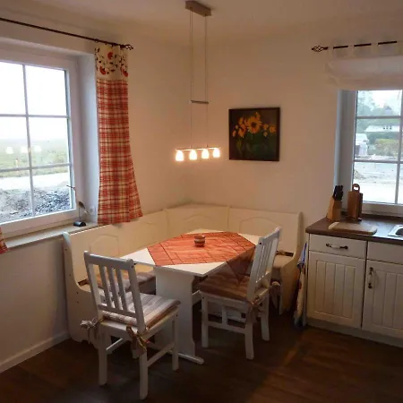 Apartmán Reetdachhaus Am Bodden *